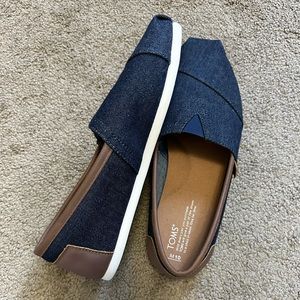 Toms | Navy Blue & Brown